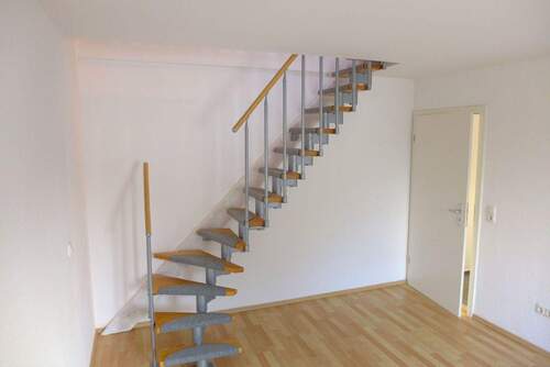 Treppenaufgang Studiozimmer - 