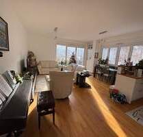 Zentrale Stadtwohnung mit Garten, Loftfeeling und Carportstellplatz - Erlangen Innenstadt