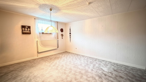 großer Kellerraum - 