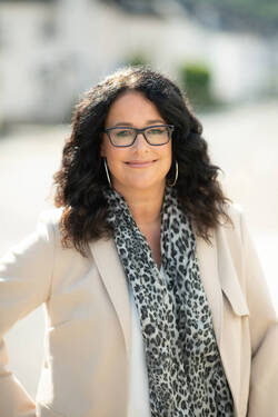 Sabine Zschiesche - 