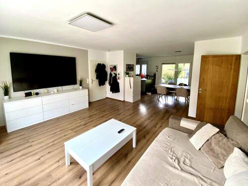 Bild 2 - 3 Zimmer Etagenwohnung zum Kaufen in Aschaffenburg