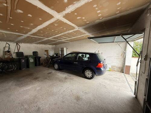 Garage - 