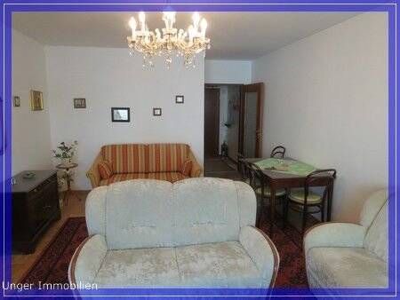 weiterer Blick Wohnen - 