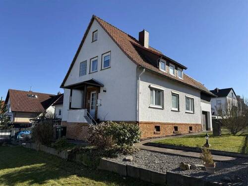 Bild1 - Zentral & ideal angebunden - Ein- bis Zweifamilienhaus mit schönem Grundstück