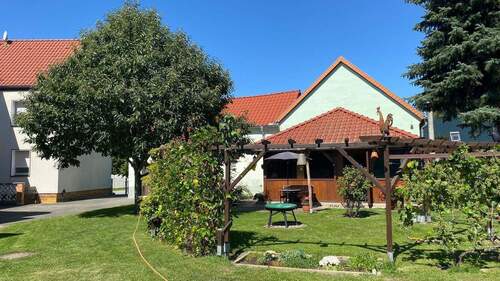 Garten und Pavillon - 