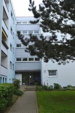 Friedrich-Ebert-Ring 33 - Eingangsbereich - 
