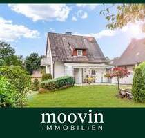 Zauberhaftes Einfamilienhaus mit Wintergarten, schönem großen Garten und Garage - Bergen Hassel