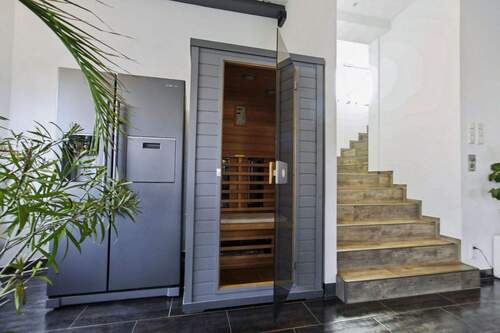Sauna mit Infrarot - Einfamilienhaus in Schöneiche bei Berlin zum Kaufen