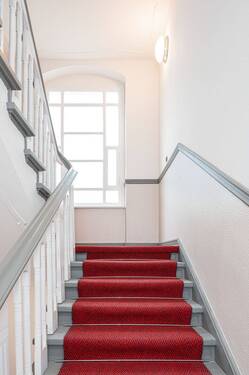 Treppenhaus - 3 Zimmer Etagenwohnung zum Kaufen in Berlin