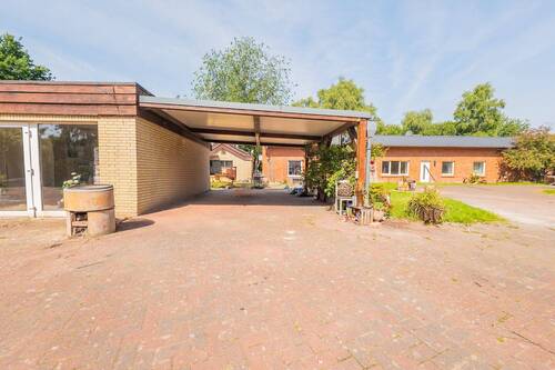 Carport - 