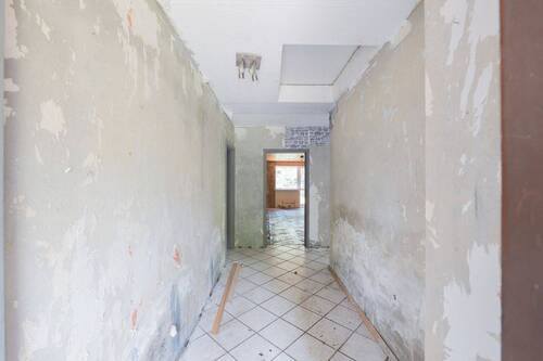 Eingangsbereich Wohneinheit 3 - 1 Zimmer Mehrfamilienhaus, Wohnhaus in Odisheim