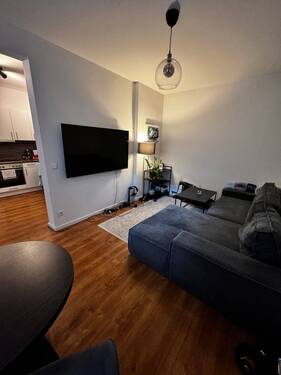 Wohnzimmer - 2 Zimmer Etagenwohnung zur Miete in Hamburg