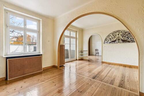 Bild 2 - 4 Zimmer Etagenwohnung zum Kaufen in Berlin