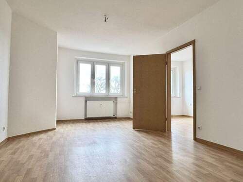 Wohnzimmer - 2 Zimmer Etagenwohnung in Dresden / Löbtau