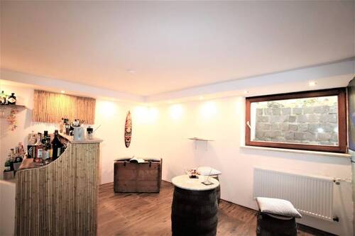 Partyraum UG - 