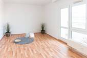 Schlafzimmer Vergleichswohnung - Bezugsfertige 2-Raum-Wohnung mit Balkon