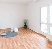 Bezugsfertige 2-Raum-Wohnung mit Balkon - Chemnitz Zentrum