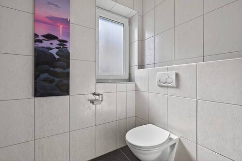 WC EG - 