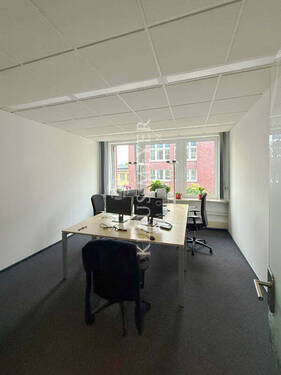 modernisiertes Büro - 
