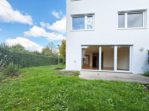 Gartenseite - 5 Zimmer Mehrfamilienhaus, Wohnhaus zum Kaufen in Friedrichshafen