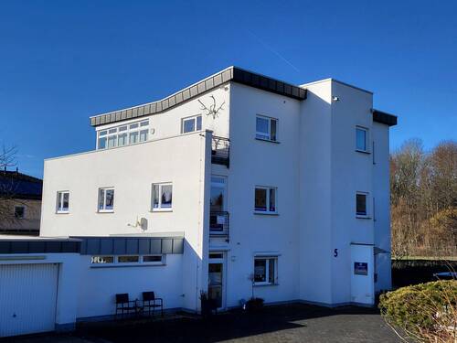 Ansicht - Top-ausgestattete Büroflächen – perfekte Anbindung – ausreichend Parkflächen