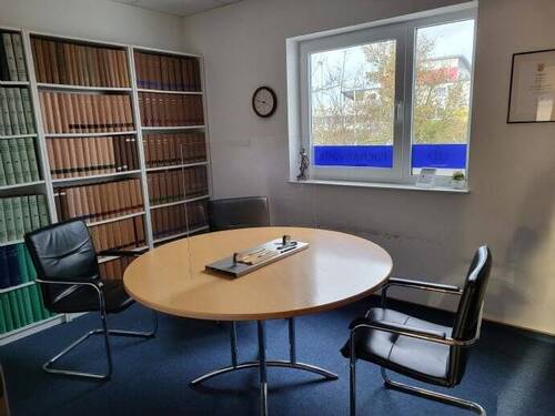 Besprechnungsraum - Büro mit 159,00 m&sup2; in Simmern zur Miete