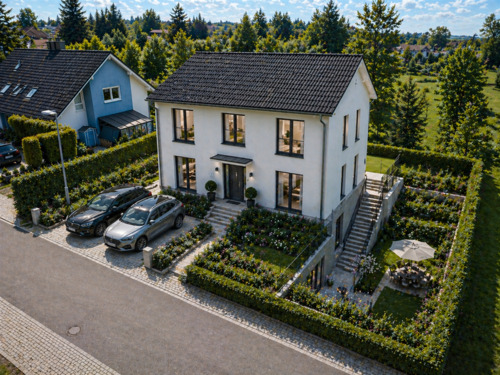 Einfamilienhaus / modern, großzügig - 'Ihr Platz fürs Familienglück - sonniges Einfamilienhaus ' (projektiert noch nicht gebaut)