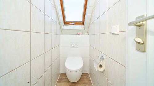 Haus 2 - WC im DG. - 
