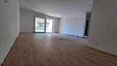 Modern, effizient und mit dem Luxus eines privaten Außenraums - 2 Zimmer Etagenwohnung zur Miete in Vaihingen an der Enz