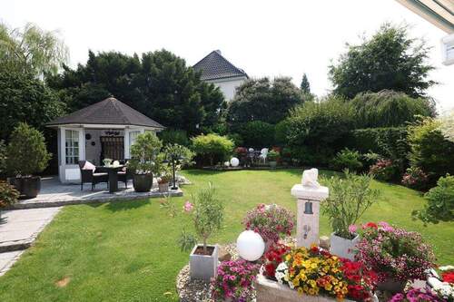 Garten - 8 Zimmer Einfamilienhaus in Oelde