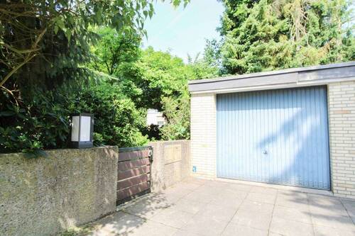 Garage am Eingang - 
