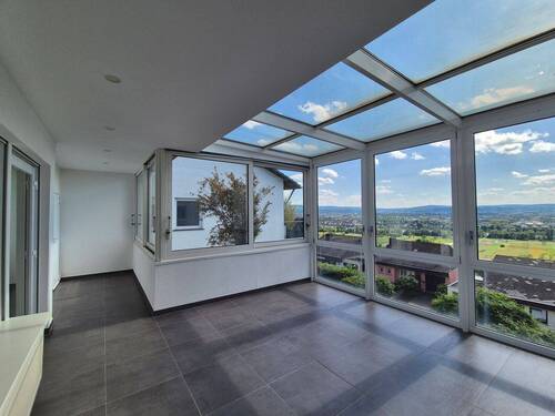 Wintergarten - 1 Zimmer Mehrfamilienhaus, Wohnhaus in Vallendar