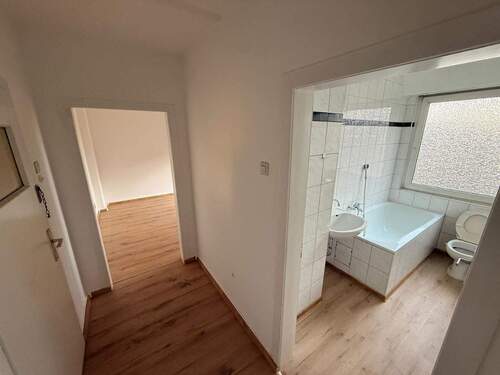 Flur - 2 Zimmer Etagenwohnung in Gelsenkirchen