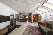 Wohnbereich mit Wohnungseingang - 
