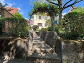Außenansicht - Freistehendes EFH mit großem Garten in Waiblingen zu verkaufen.