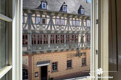 Aussicht DG - Mehrfamilienhaus, Wohnhaus mit 325,00 m² in Miltenberg zum Kaufen