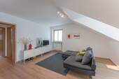 Wohnen - 2 Zimmer Etagenwohnung in München