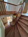 Treppe ins Obergeschoss - 