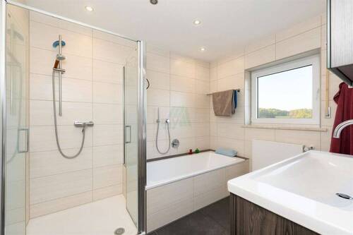 Haus Etzelwang Badezimmer - 