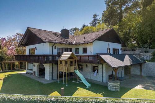 Einfamilienhaus in Etzelwang - 8 Zimmer Einfamilienhaus in Etzelwang