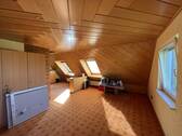 Wohn-/Schlafzimmer DG - 