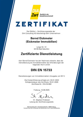 Zert Bernd-Eickmeier-4716 - Baugundstück für 2 Doppelhaushälften
