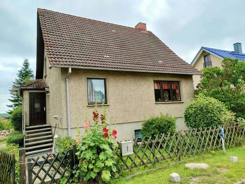 Gesamtansicht - 5 Zimmer Einfamilienhaus in Putbus