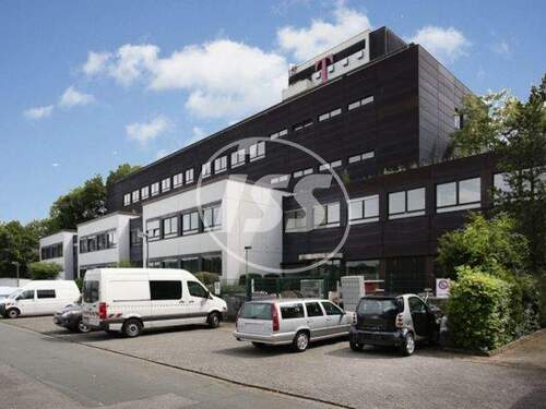 Straßenansicht - 4 Zimmer Etagenwohnung in Iserlohn