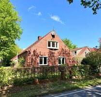 Fehnhaus wird Eigenheim - 140.000,00&nbsp;EUR Kaufpreis, ca.&nbsp; 85,00&nbsp;m&sup2;&nbsp;Wohnfl&auml;che in Großefehn (PLZ: 26629) Holtrop