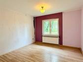 Schlafzimmer - Mehrfamilienhaus, Wohnhaus mit 85,00 m&sup2; in Großefehn zum Kaufen