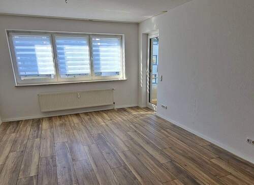 Wohnzimmer Fensterblick - 