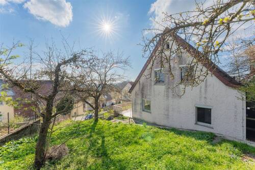 Gibelseite Ost - Einfamilienhaus mit 142,00 m&sup2; in Schwäbisch Gmünd zum Kaufen