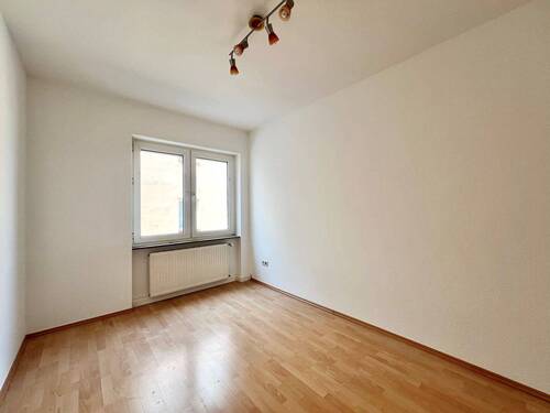 Schlafzimmer.jpg - Etagenwohnung mit 46,00 m² in Trier zur Miete