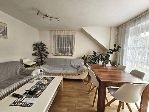 Wohnzimmer - Etagenwohnung mit 60,00 m² in Gundelfingen zum Kaufen